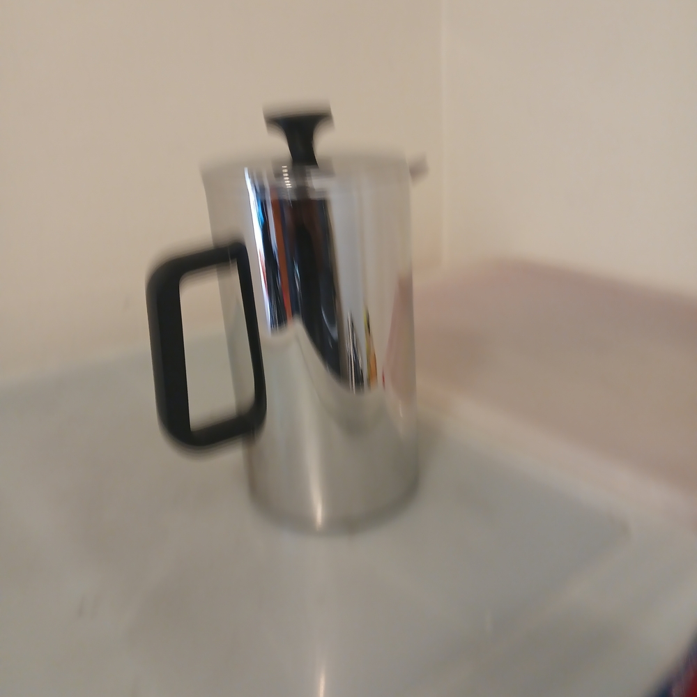 Silver and Black Coffee Press Kitchen Accessory